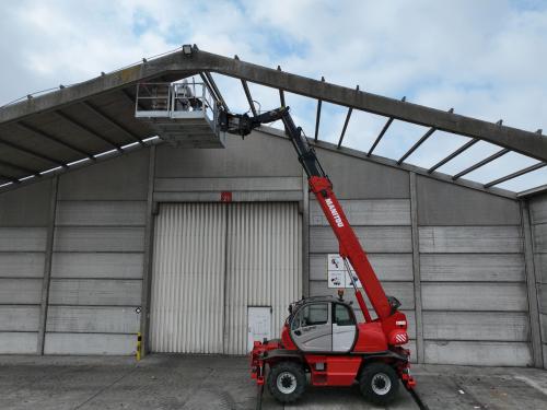 Renovierung des Daches von Geschäftsräumen